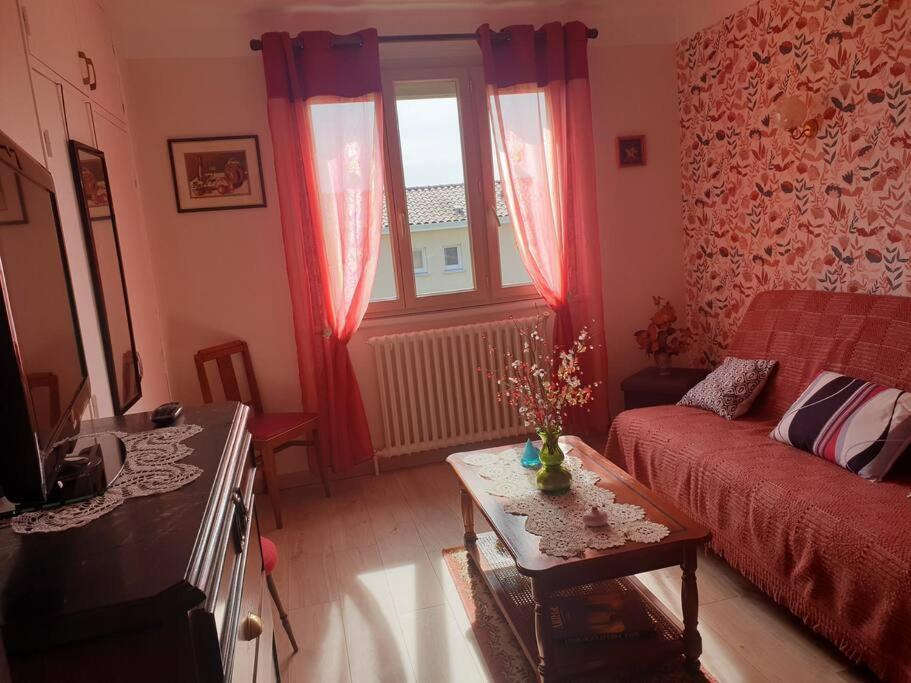 Appartement Avec Grand Jardin Labatut  Экстерьер фото